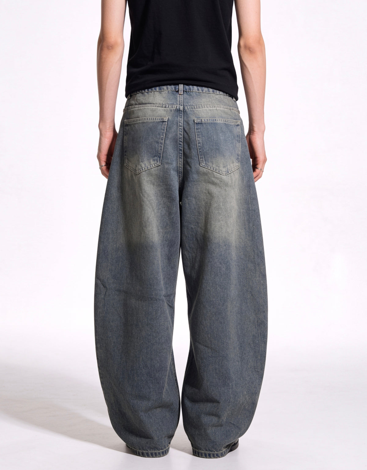 Dust-Line Balloon Baggy Jeans alternate view